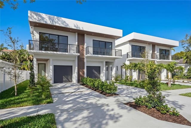 17 SE 12th Avenue, Fort Lauderdale, FL 33301