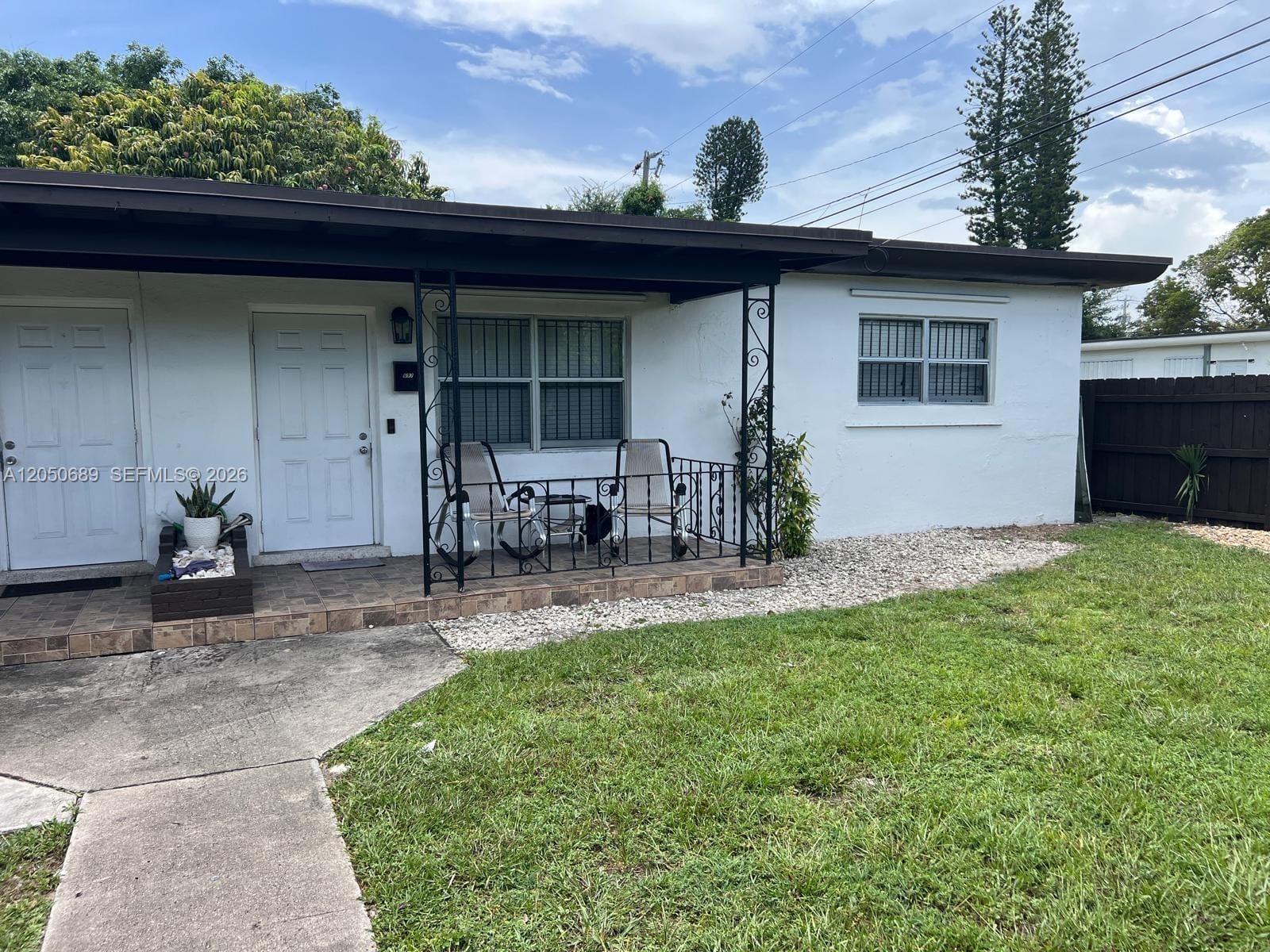695 697 Curtiss Drive, Opa-Locka, FL 33054 photo 23