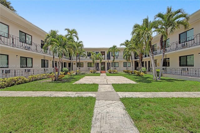 600 SW 9th Avenue 19, Miami, FL 33130