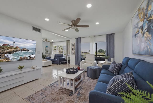 9200 N Hollybrook Lake Drive 310, Hollybrook Golf And Tennis Club, Pembroke Pines, FL