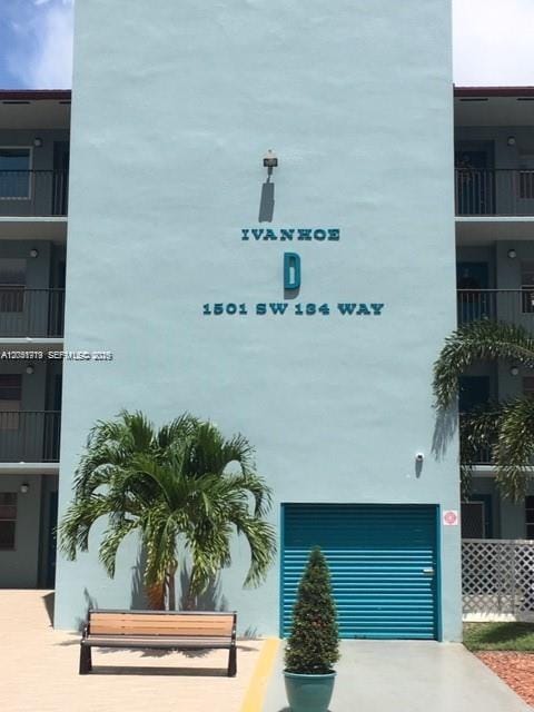 1501 SW 134th Way 403D — photo 2