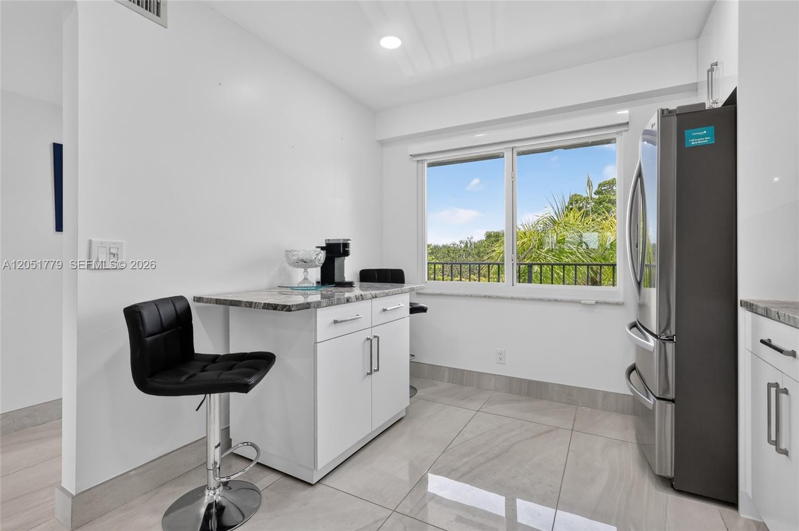1501 SW 134th Way 403D — photo 4