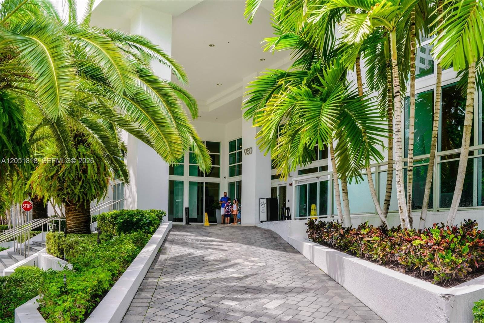 950 Brickell Bay Drive 1905, Miami, FL 33131 photo 26
