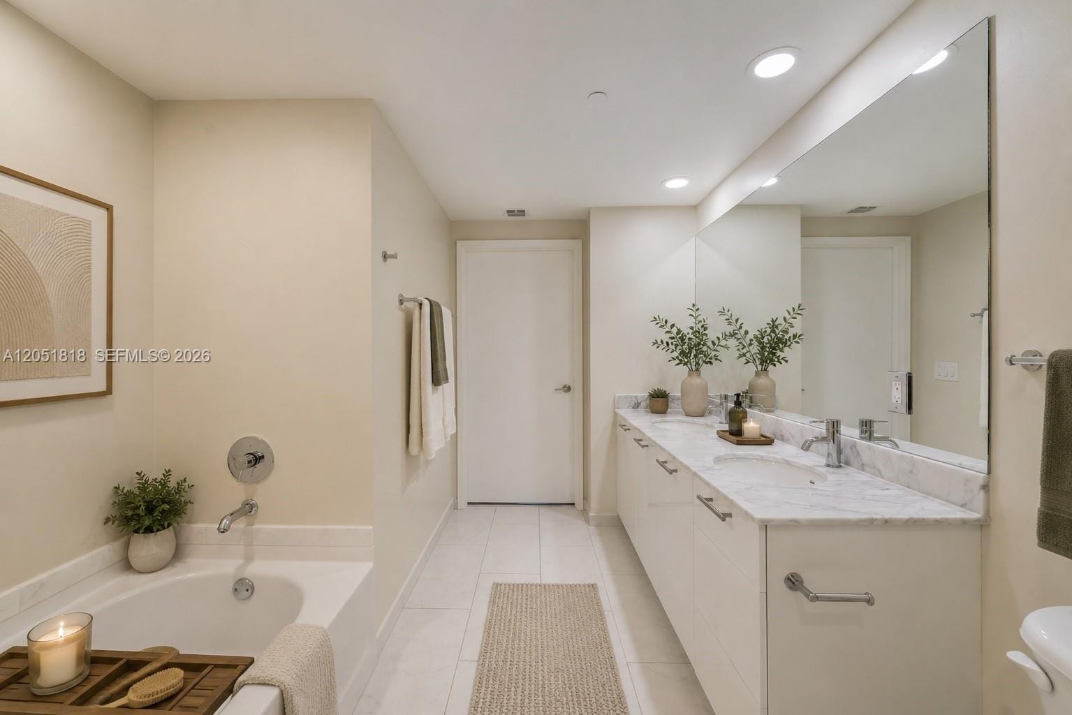 950 Brickell Bay Drive 1905, Miami, FL 33131 photo 8