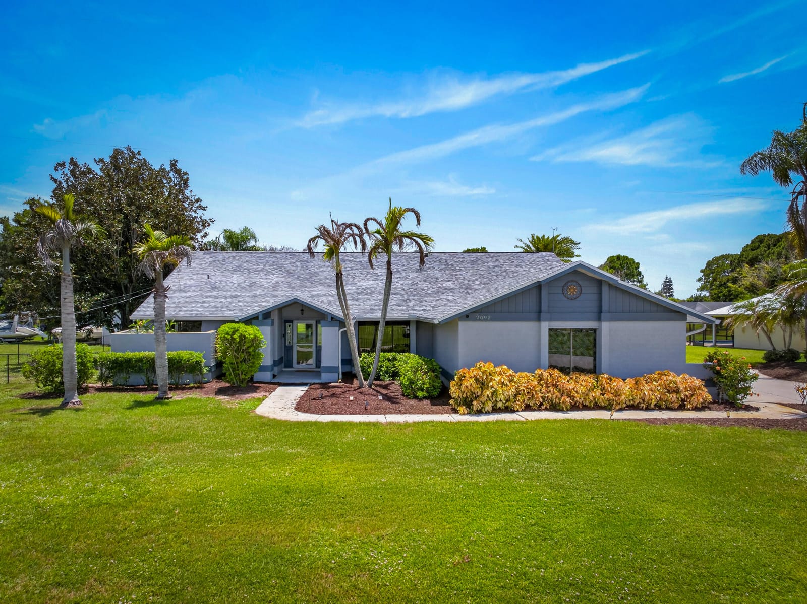 2092 SE PYRAMID Road — photo 2