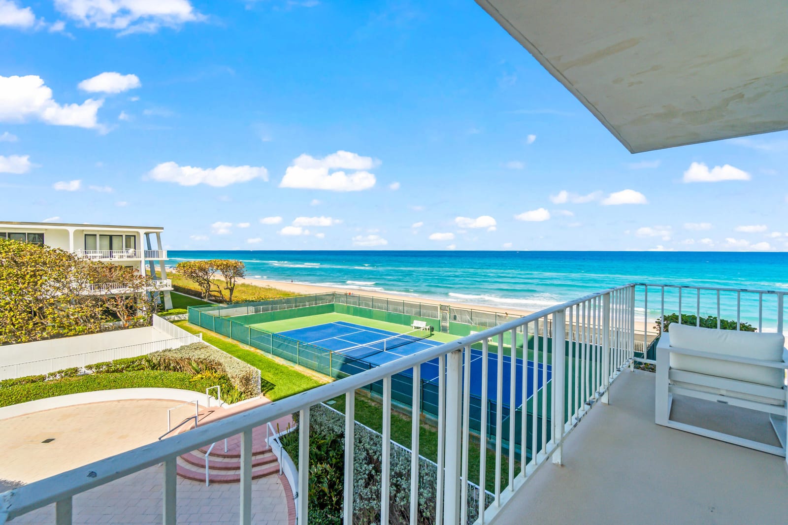 2295 S Ocean Boulevard 425