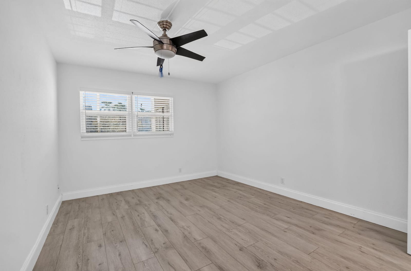 212 Monaco E, Delray Beach, FL 33446 photo 16