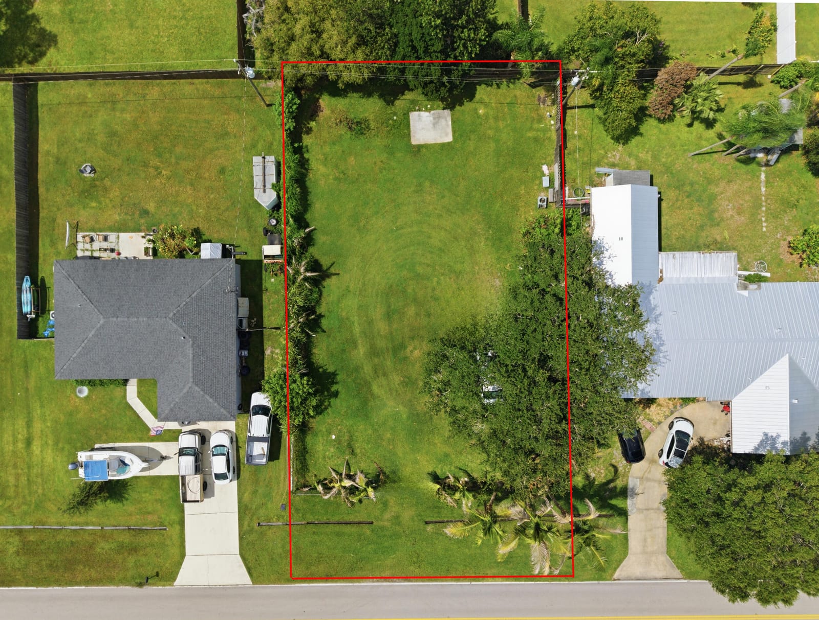 719 SE Thornhill Drive — photo 3