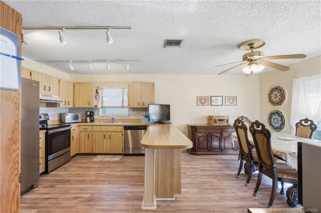 2509 NE 18th Lane, Jensen Beach, FL 34957 photo 7