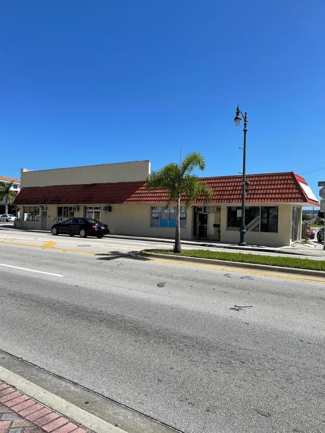 110 S US HIGHWAY 1, Fort Pierce, FL