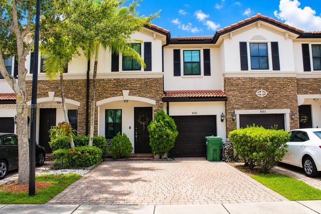 4261 SW 164th Court, Miami, FL 33185