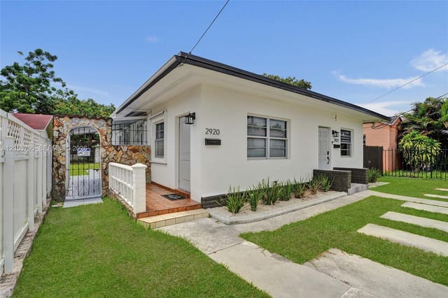 2920 SW 3rd Street 2920, Miami, FL 33135