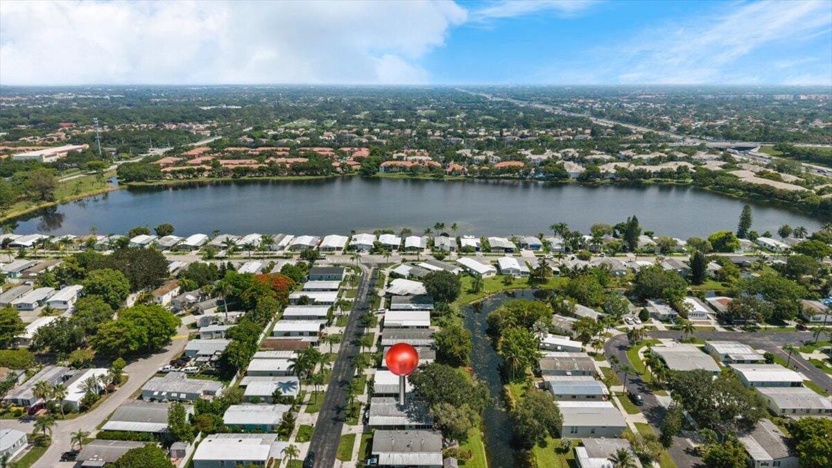 6578 NW 37th Avenue, Coconut Creek, FL 33073 photo 30