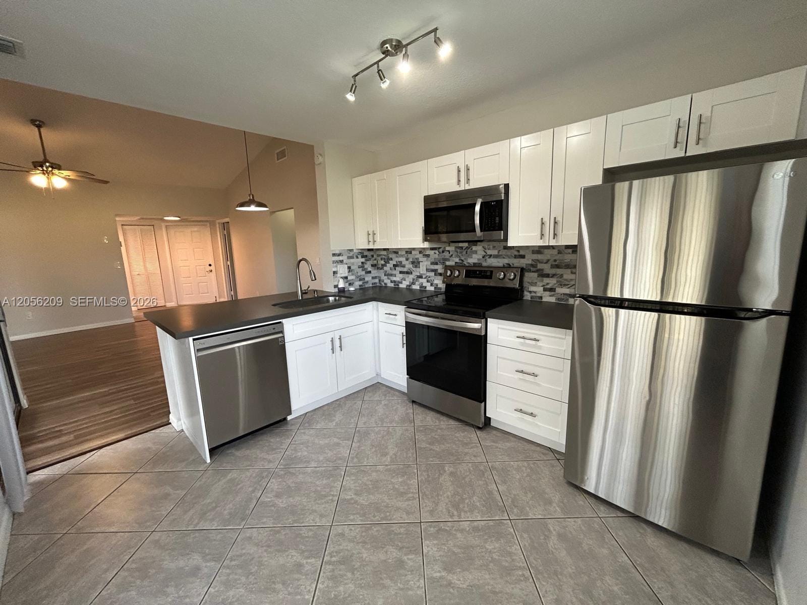 1197 Washington Circle 1197A, Homestead, FL 33034 photo 16