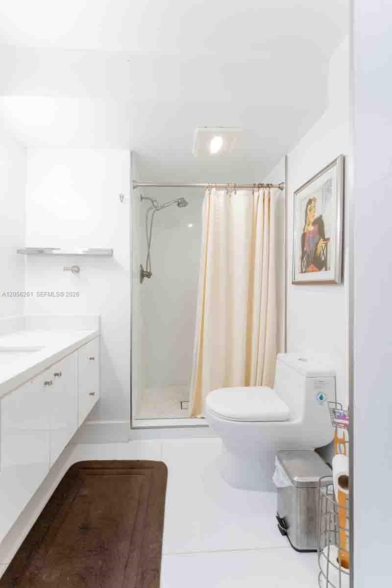 2931 E Sunrise Lakes Drive 109 — photo 9