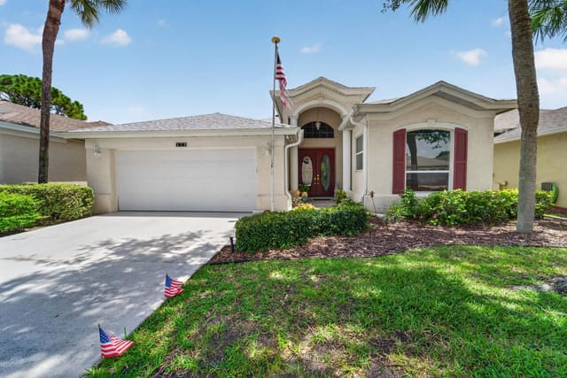 573 NW MONTEVINA Drive, Port St. Lucie, FL 34986