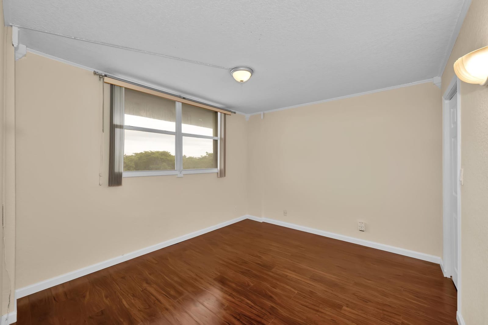 118 Royal Park Drive 4G, Oakland Park, FL 33309 photo 17