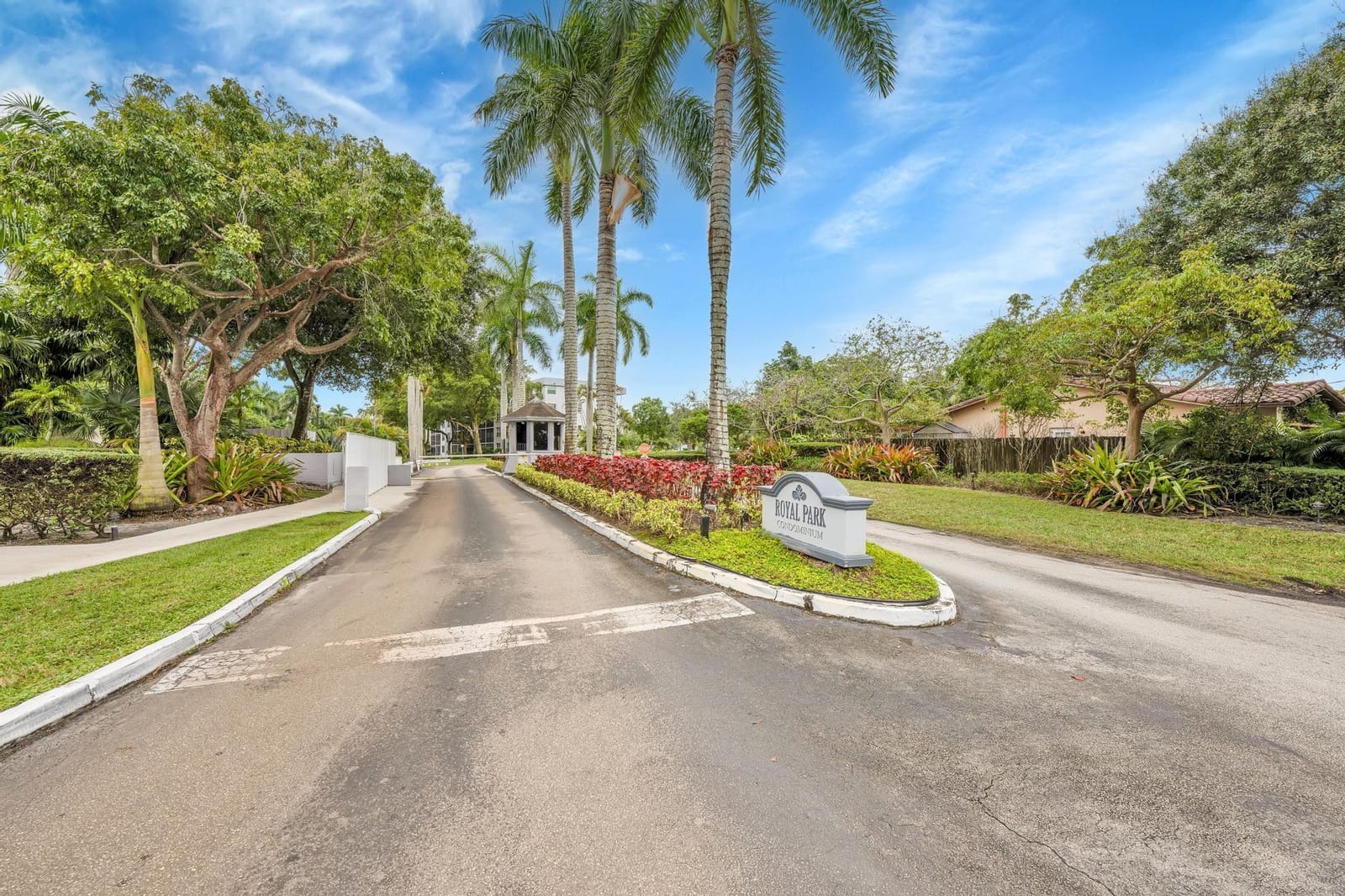 118 Royal Park Drive 4G, Oakland Park, FL 33309 photo 21