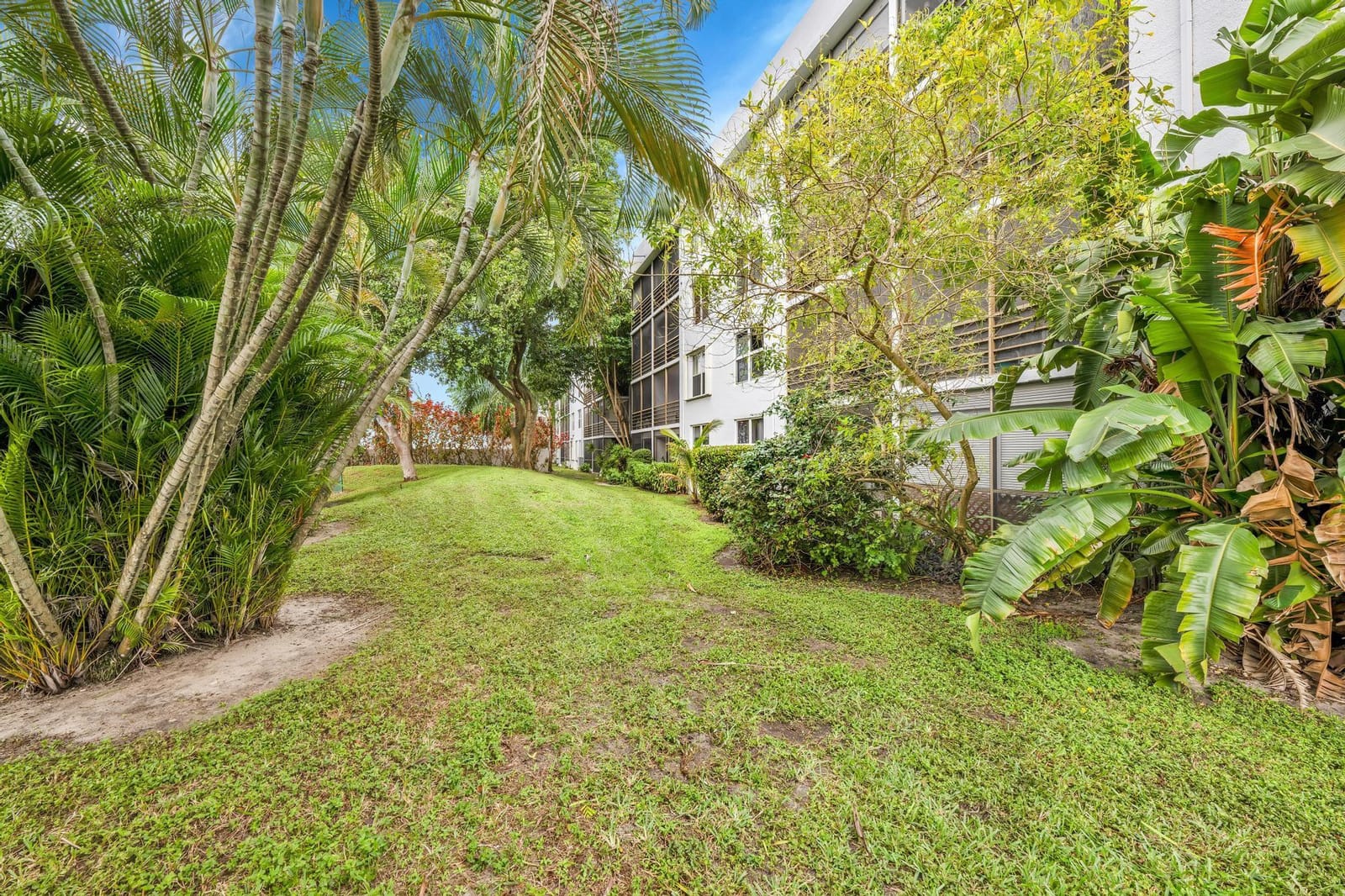 118 Royal Park Drive 4G, Oakland Park, FL 33309 photo 29