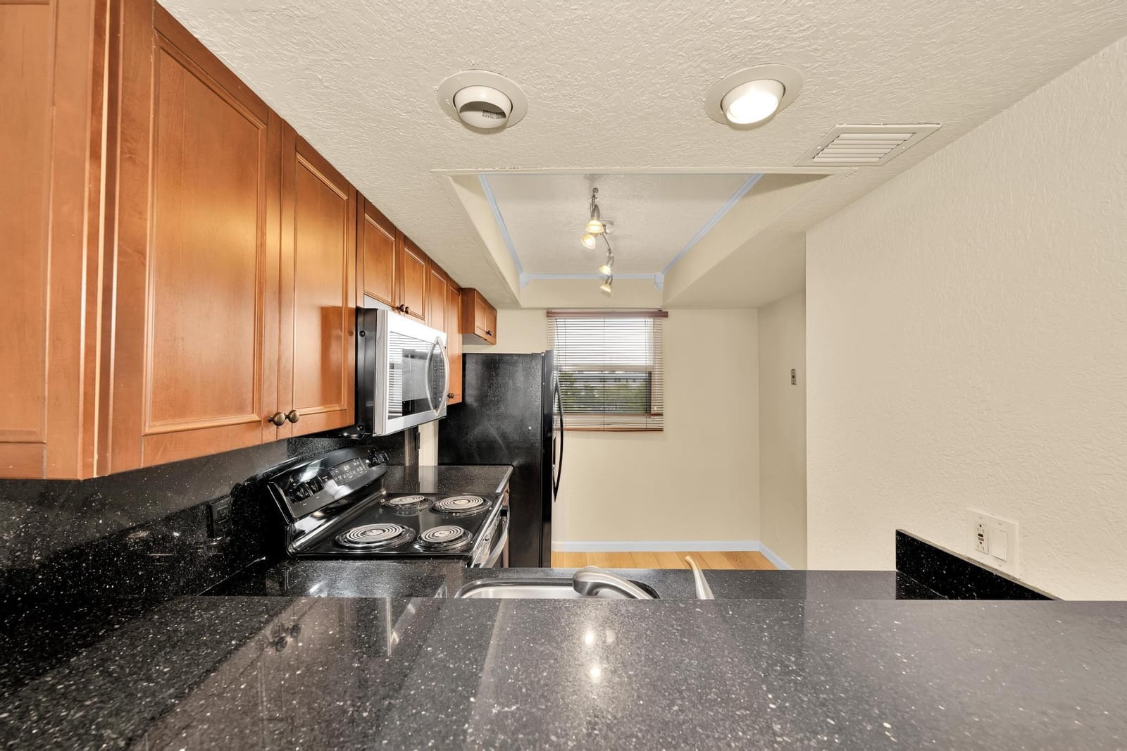 118 Royal Park Drive 4G — photo 9