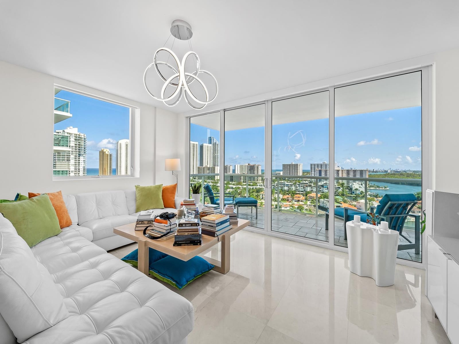 400 SUNNY ISLES Boulevard 1608 — photo 6
