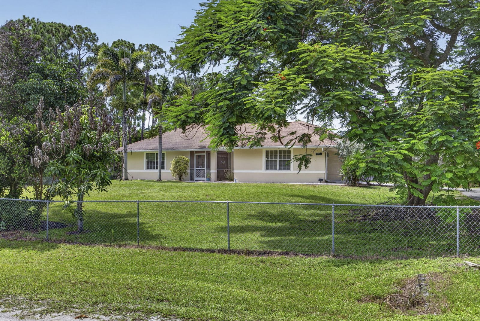 14883 60TH Court N, The Acreage, FL 33470 photo 2