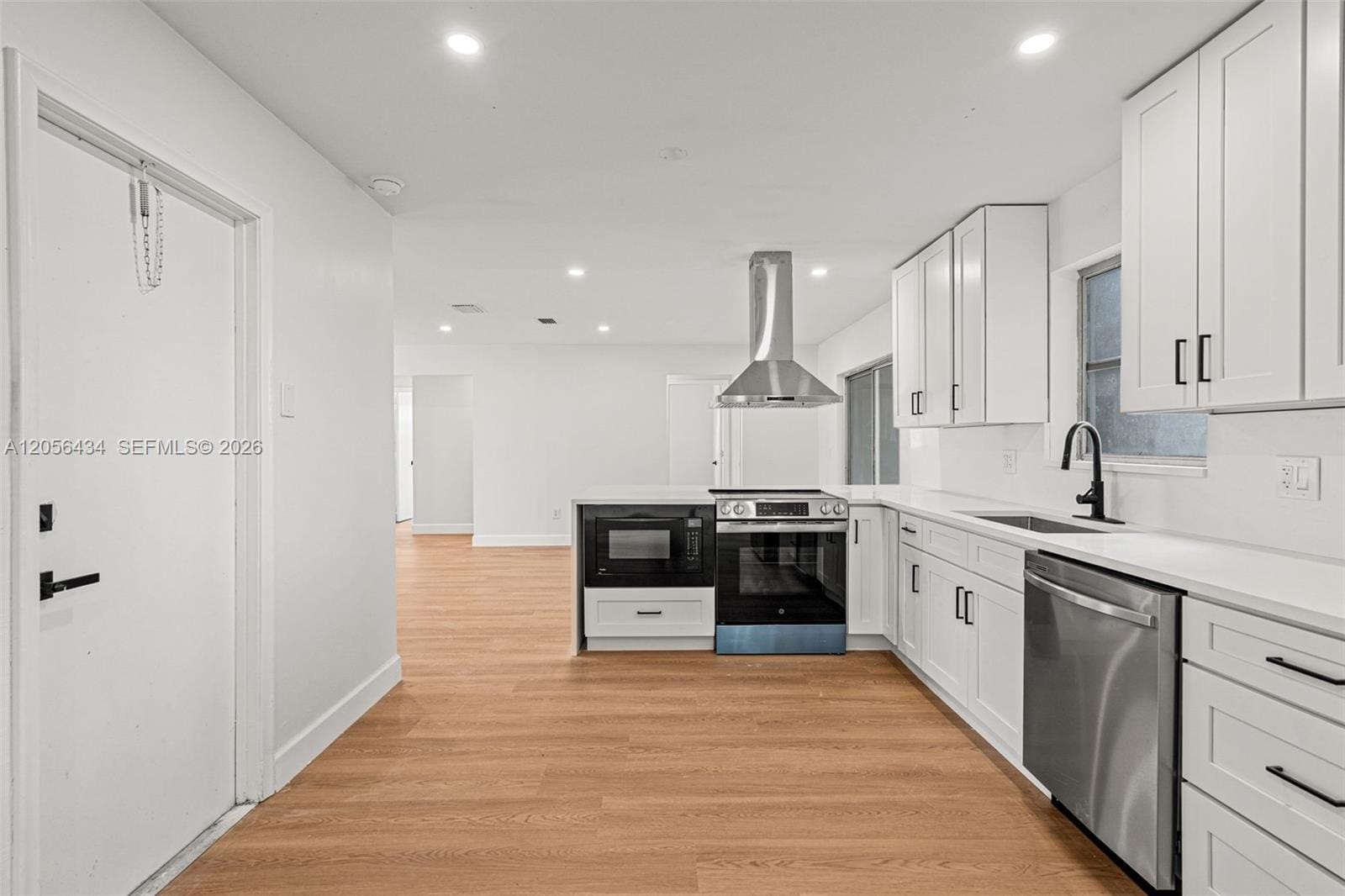10660 Eureka Street — photo 8