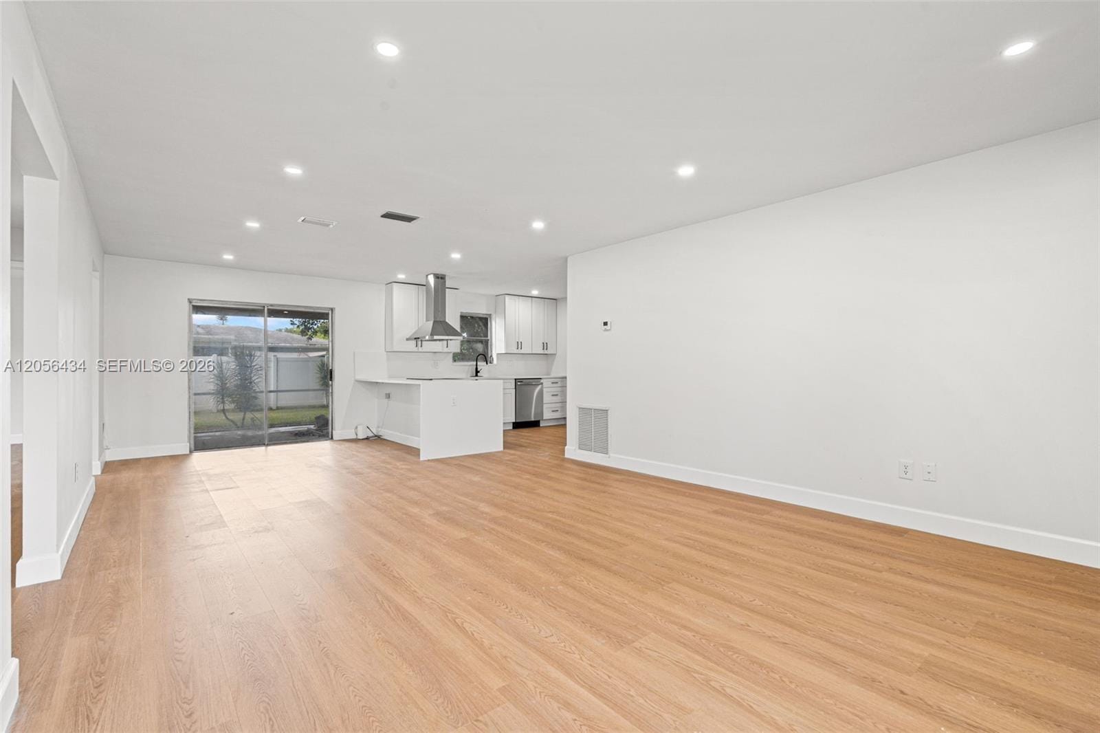 10660 Eureka Street — photo 4