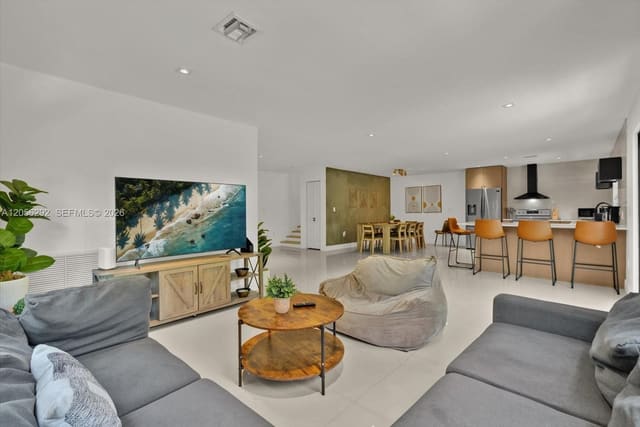 808 SW 29th Street, Woodlawn, Fort Lauderdale, FL