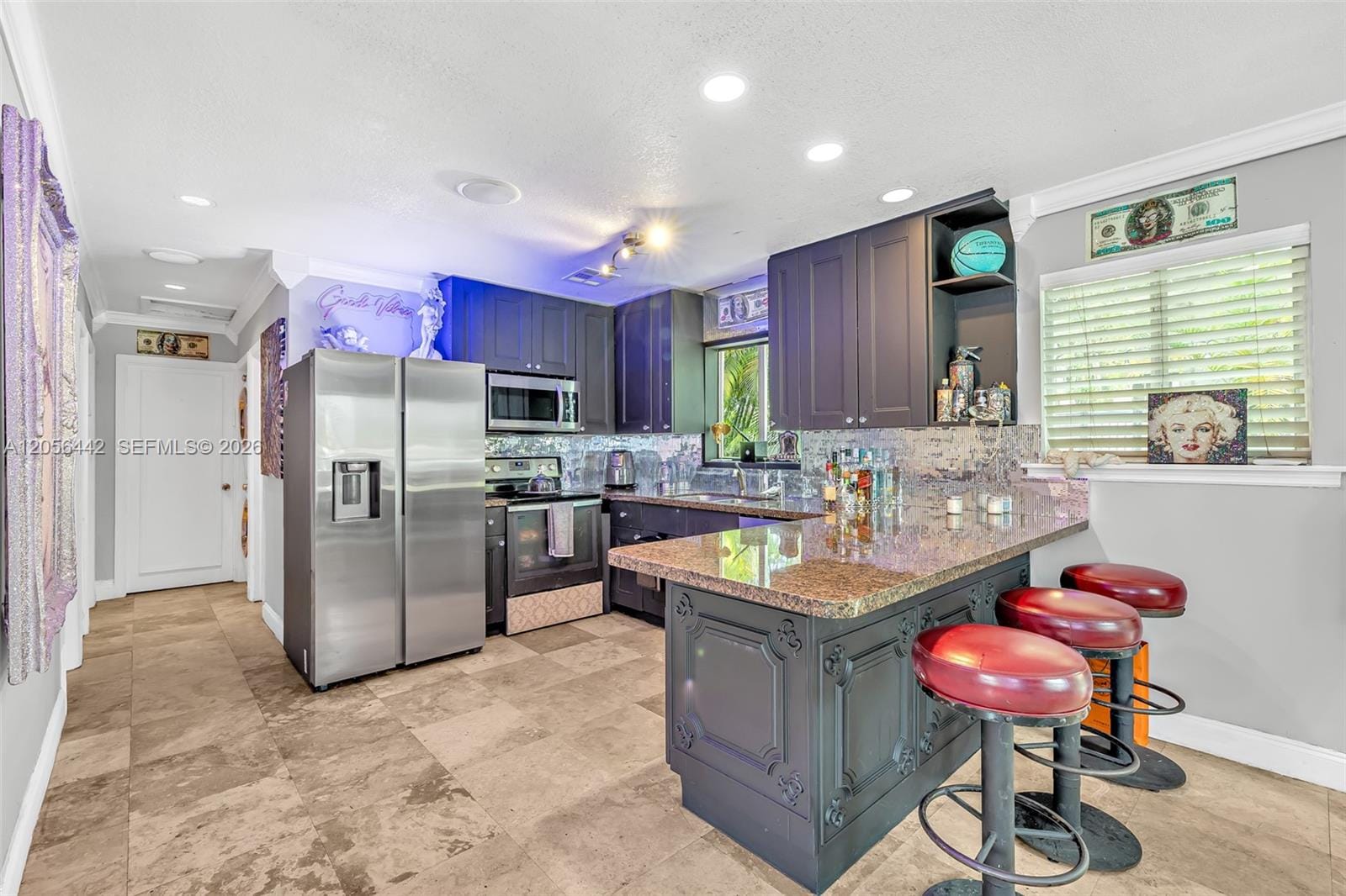 121 NW 47th Street — photo 7