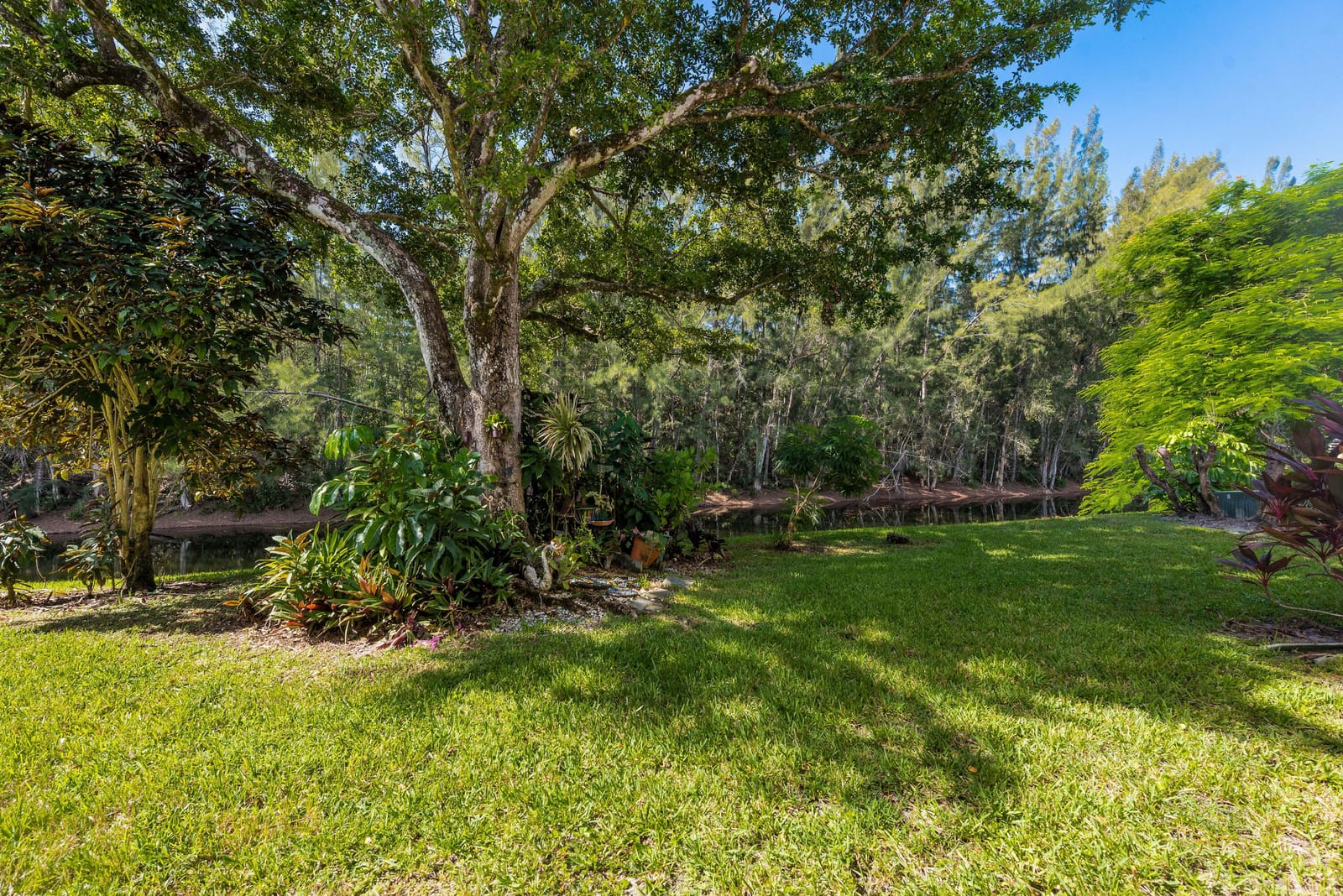 150 Lake Meryl Drive 143, West Palm Beach, FL 33411 photo 14