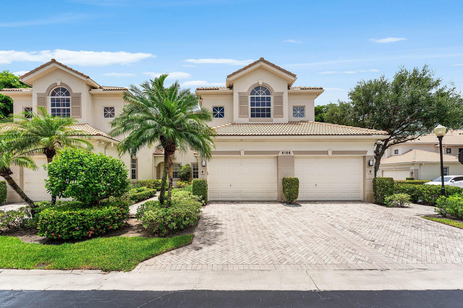 6166 Island Walk B