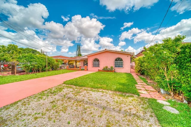 6335 SW 31st Street, Coral Villas, Miami, FL