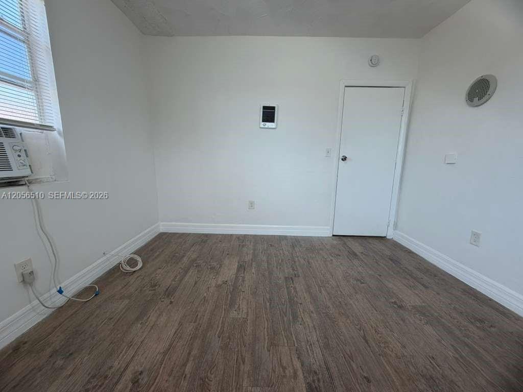 1510 NW 68th Street 6 — photo 9