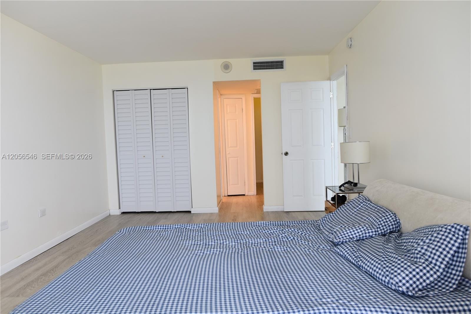 5555 Collins Avenue 8K — photo 10