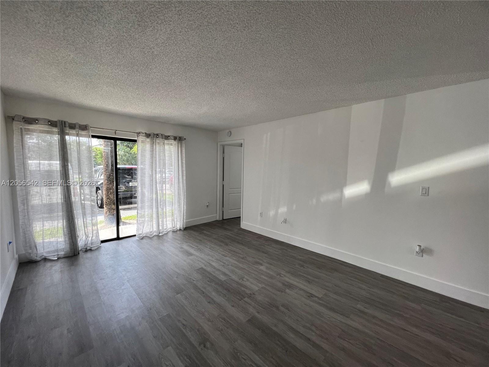 7235 NW 179th Street 104, Hialeah, FL 33015 photo 13