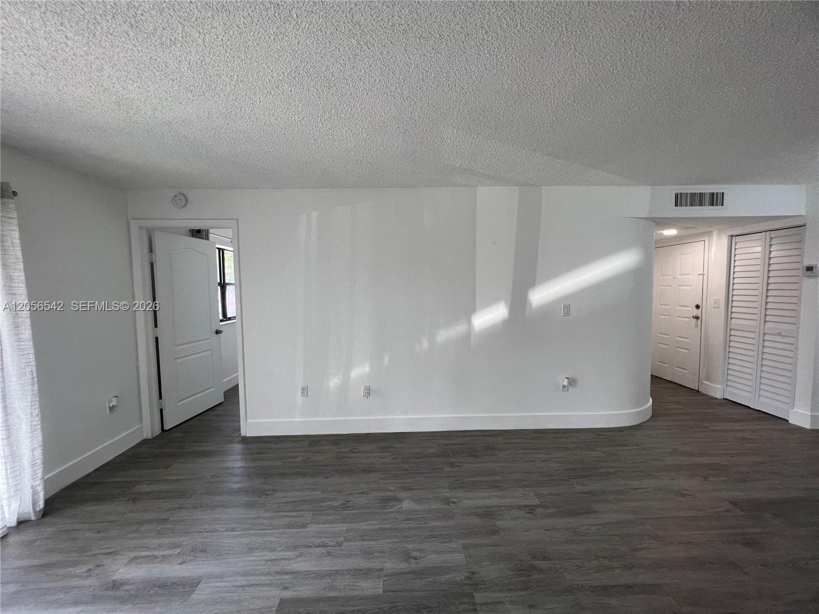7235 NW 179th Street 104, Hialeah, FL 33015 photo 16