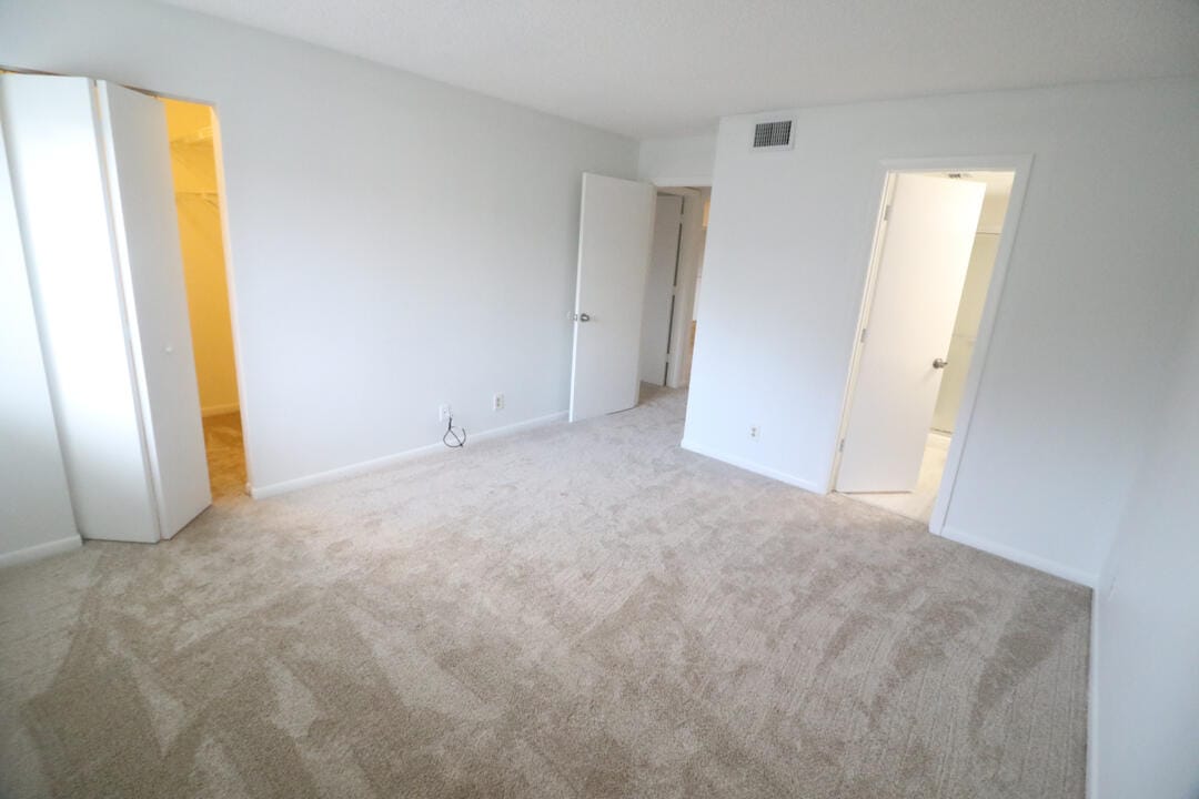 4987 SABLE PINE Circle D2, West Palm Beach, FL 33417 photo 19