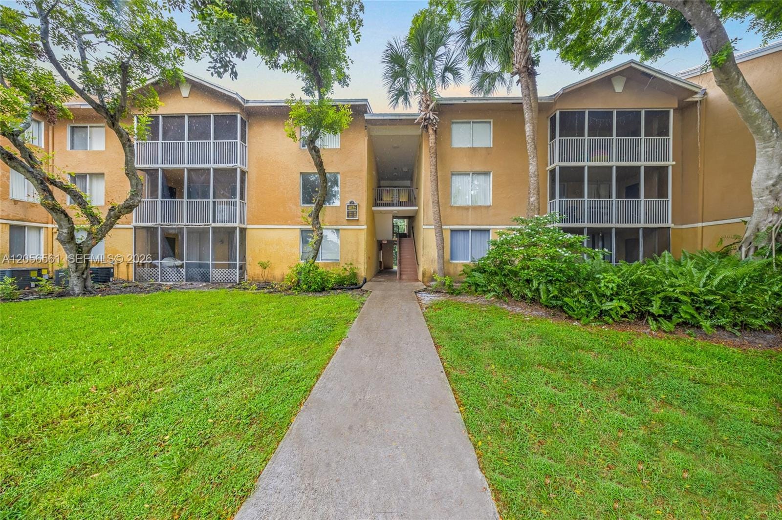 4025 W Mcnab Road E107, Pompano Beach, FL 33069 photo 10