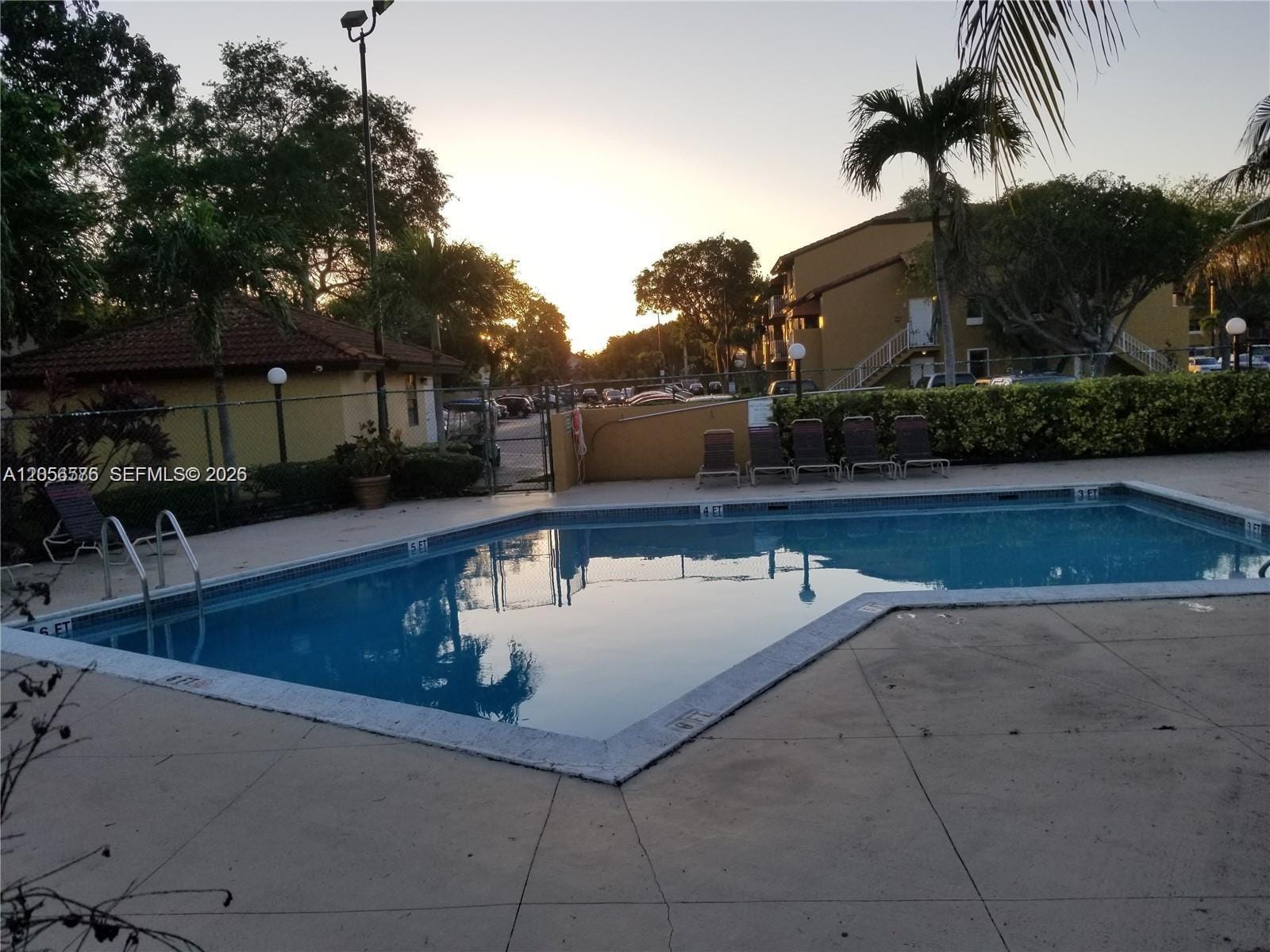 15650 SW 80th Street F-207, Miami, FL 33193 photo 4