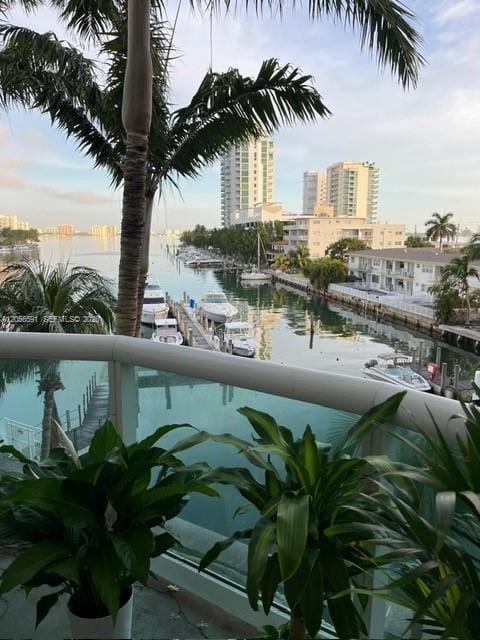 7918 Harbor Island Drive 310 — photo 4