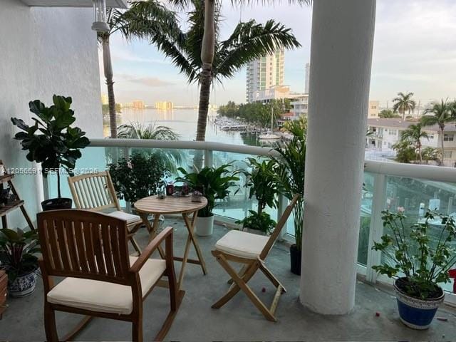 7918 Harbor Island Drive 310 — photo 5