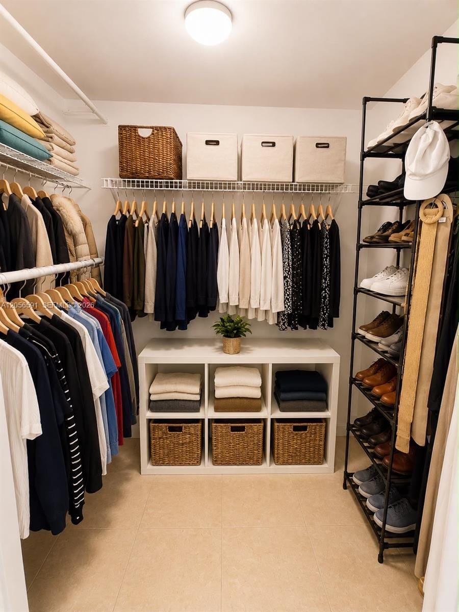 7918 Harbor Island Drive 310 — photo 10