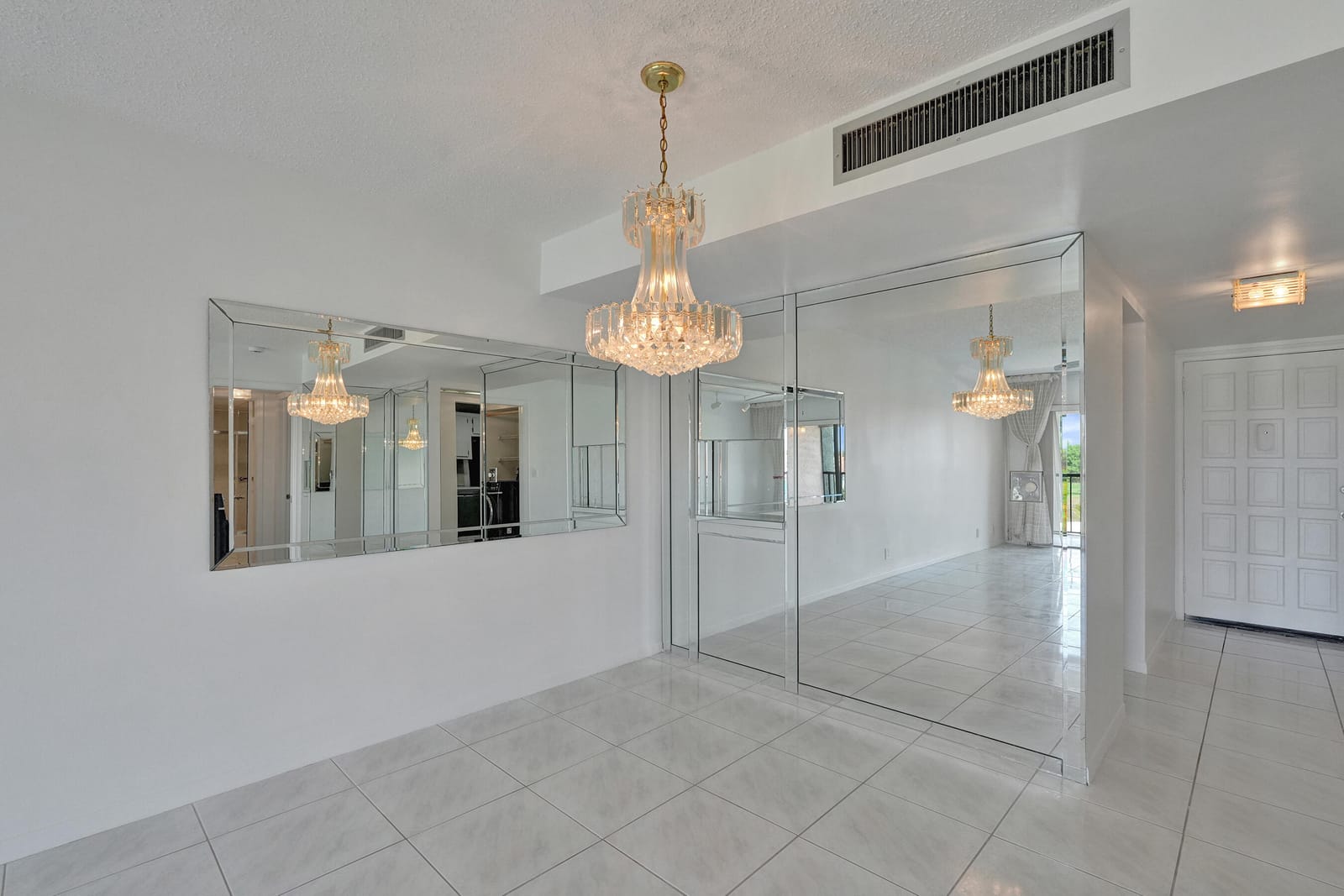 4100 TIVOLI Court 304 — photo 11
