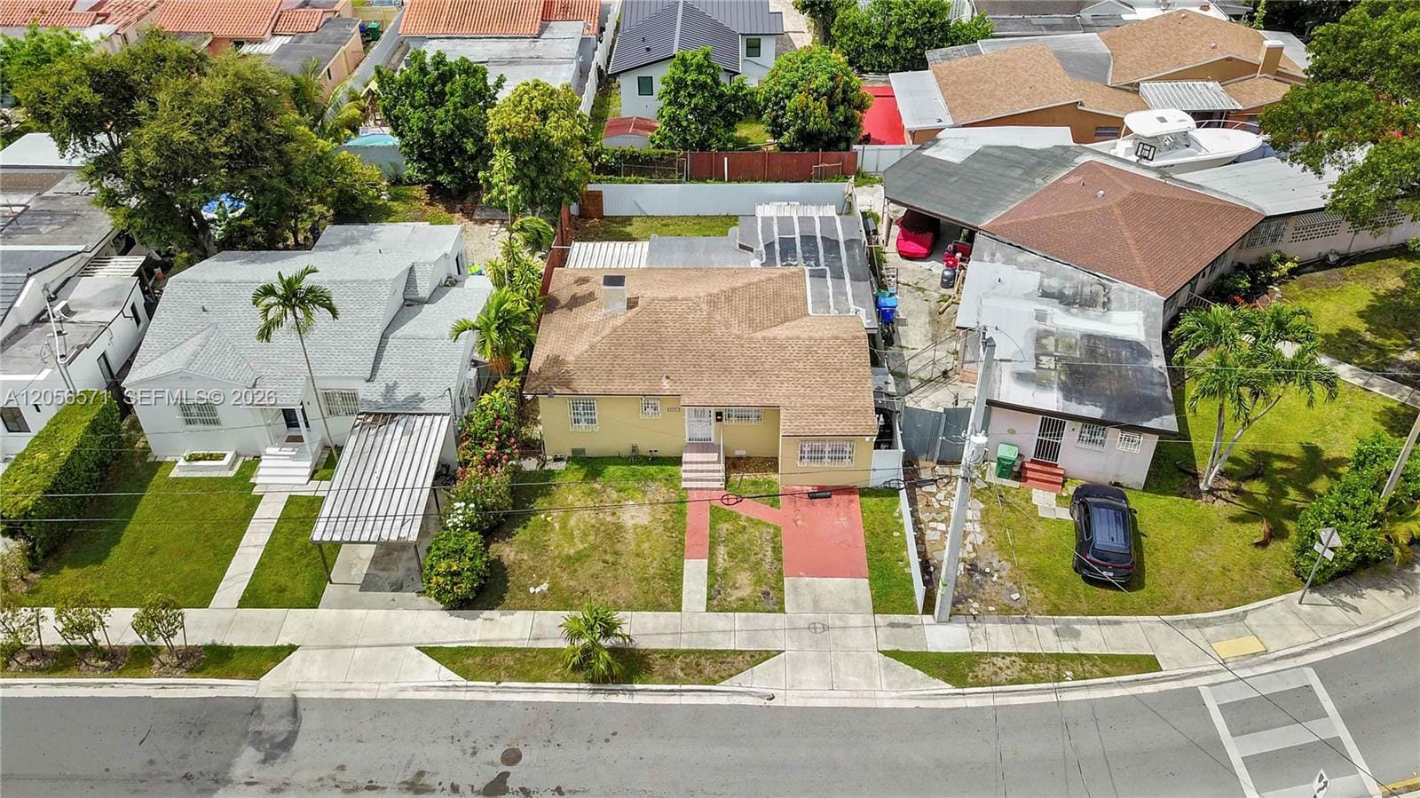 3080 SW 5th Street — photo 3