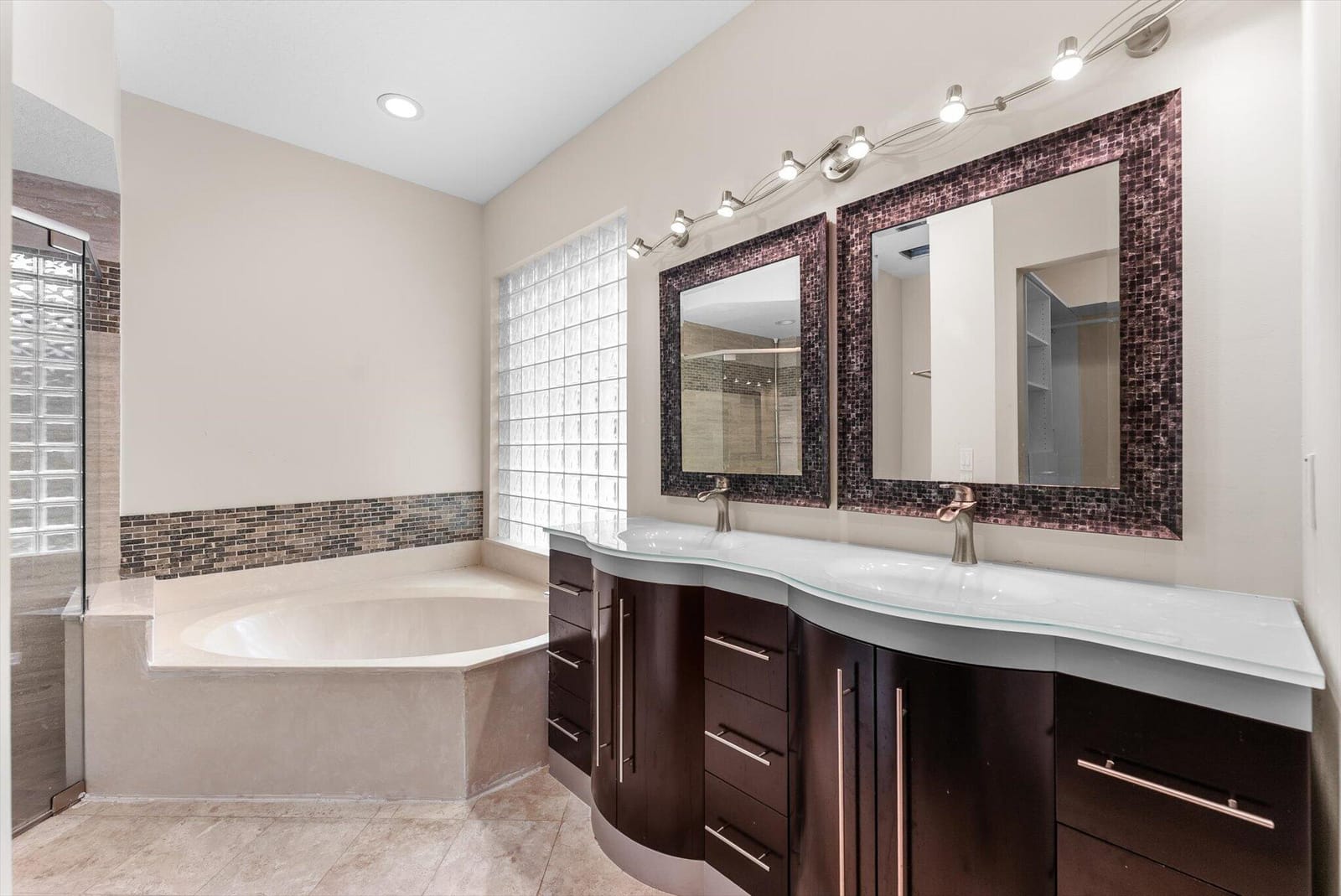 4 Glengary Road, Palm Beach Gardens, FL 33418 photo 11
