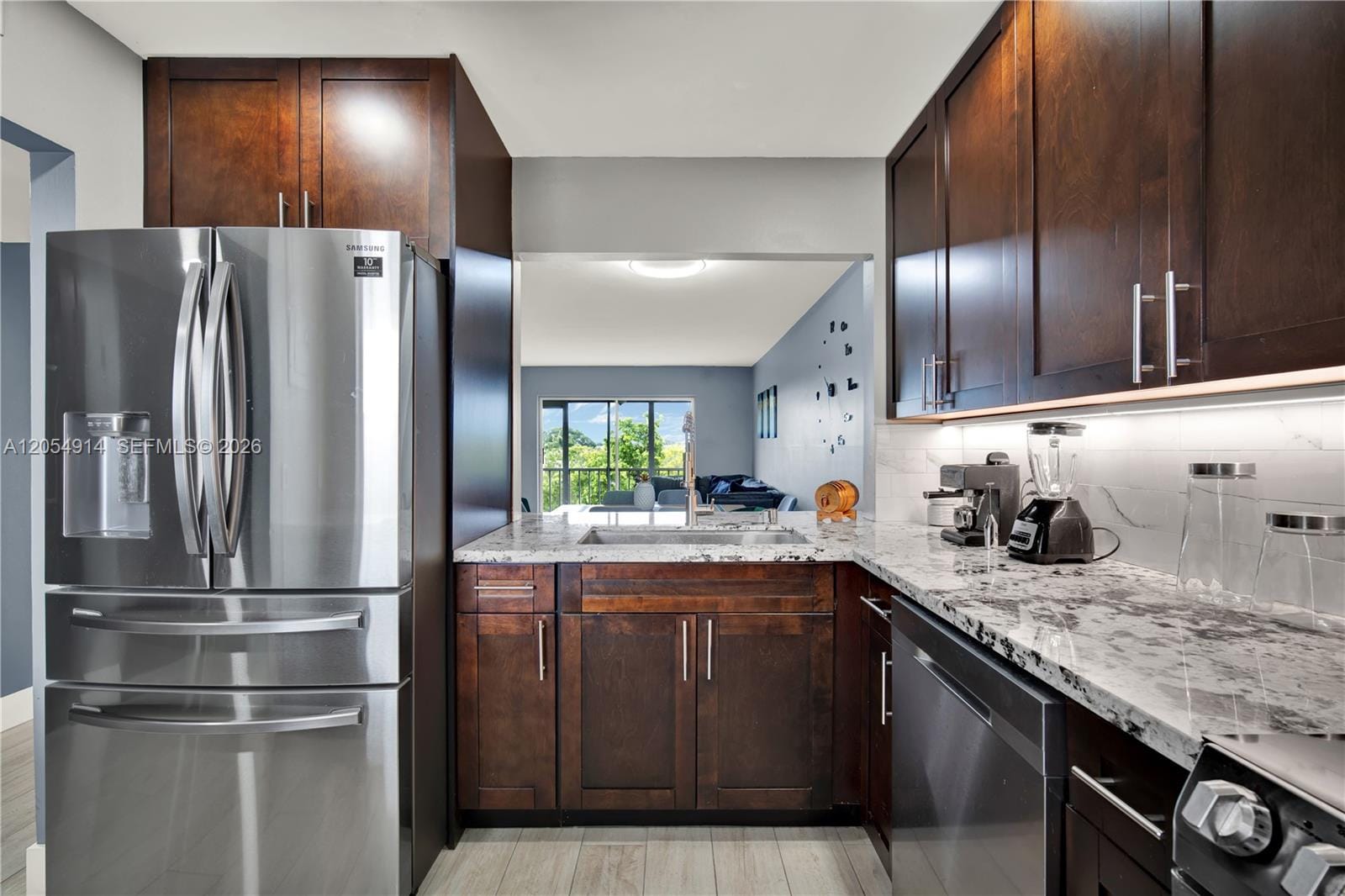 950 Hillcrest Drive 414, Hollywood, FL 33021 photo 15