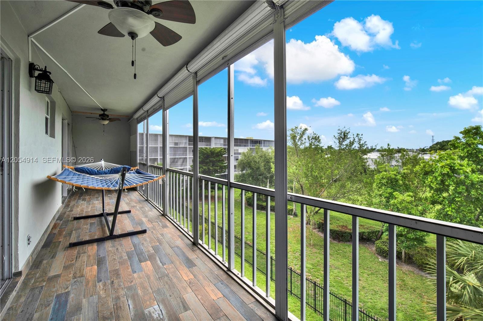 950 Hillcrest Drive 414, Hollywood, FL 33021 photo 26