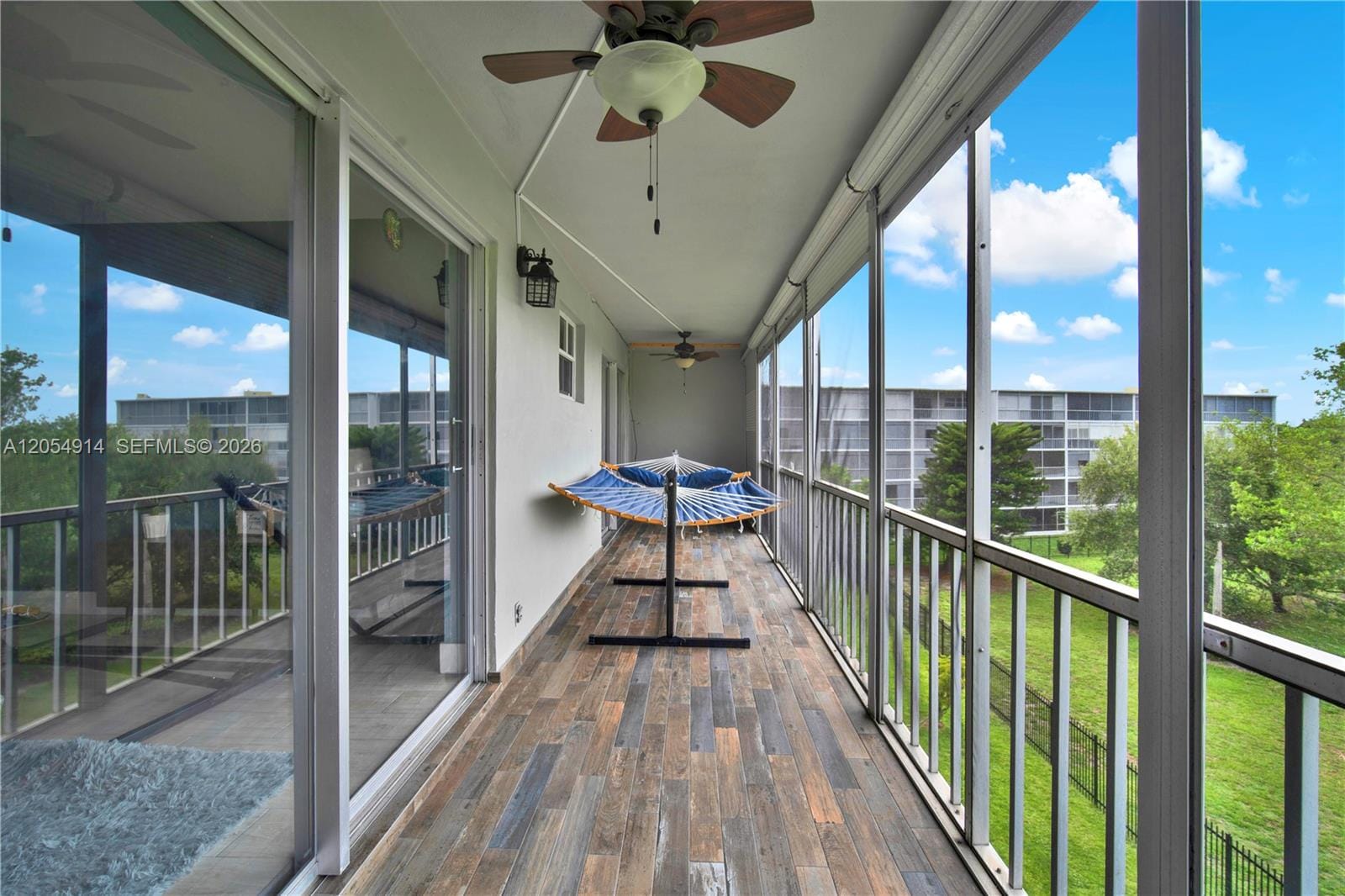 950 Hillcrest Drive 414, Hollywood, FL 33021 photo 27