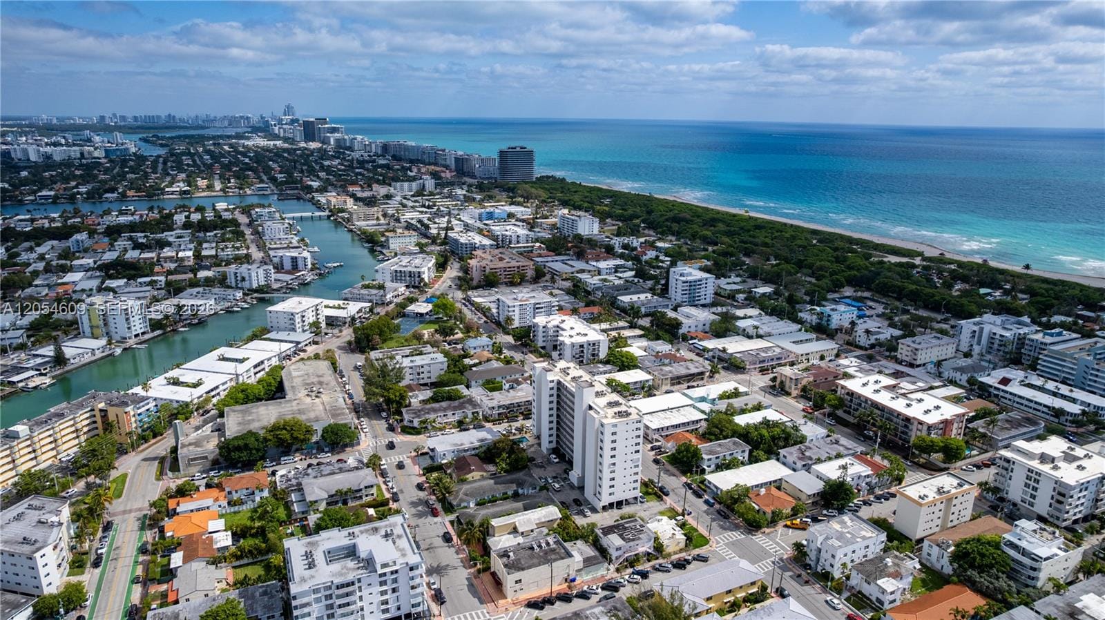 7850 Byron Avenue 207, Miami Beach, FL 33141